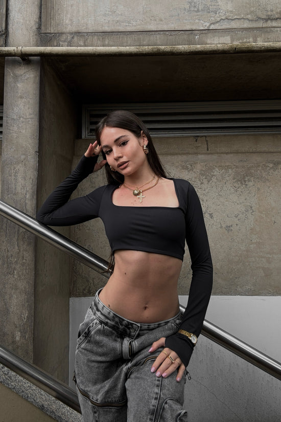 color:preto
